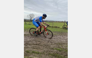 MGVELO Club Cycliste au cyclo-cross de Bosnie l'Aiguille (87)